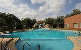 Golden Amoon Resort